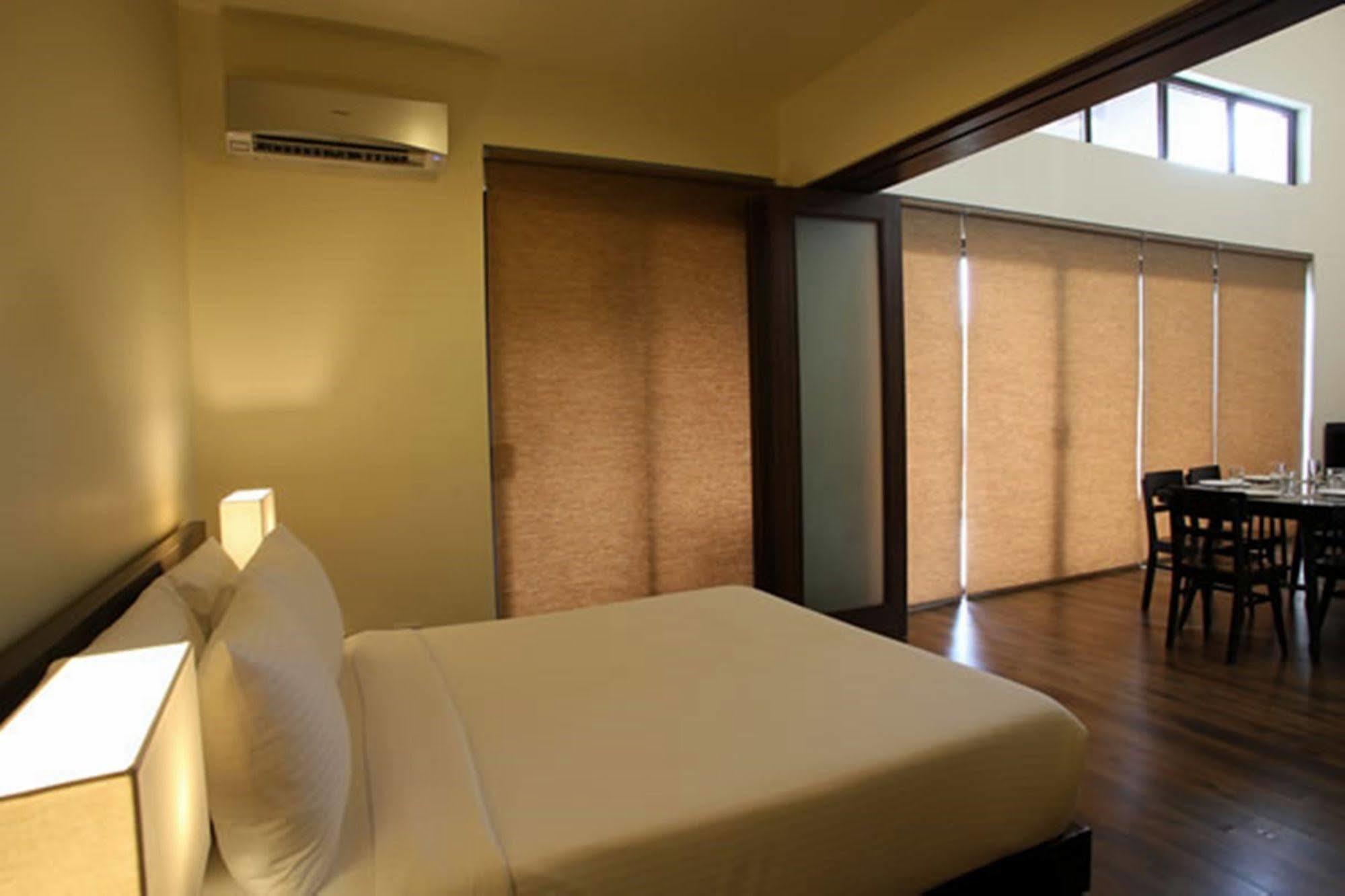 อมรา เรสซิเดนซ์ Hotel Caylaway ภายนอก รูปภาพ
