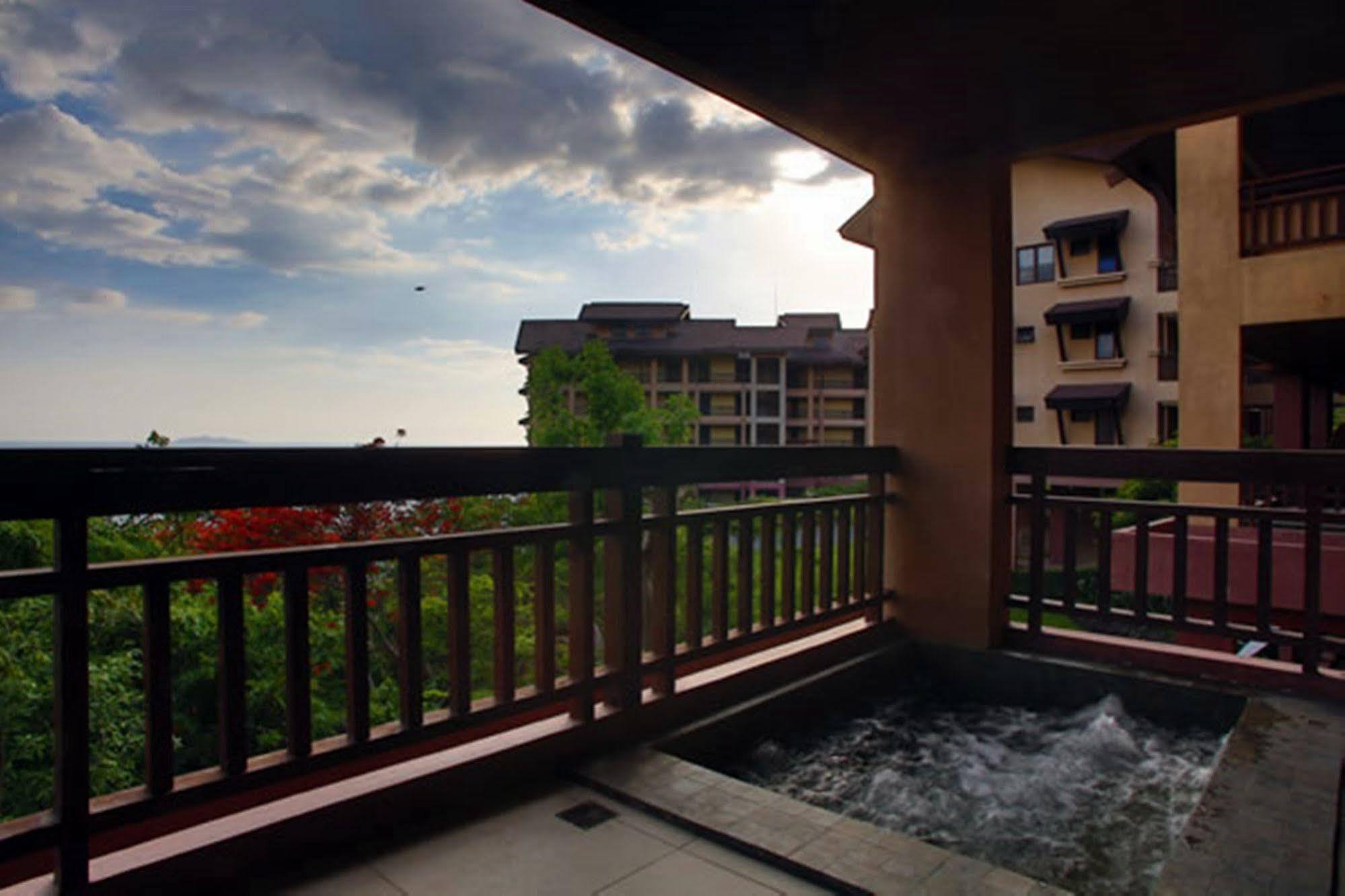 อมรา เรสซิเดนซ์ Hotel Caylaway ภายนอก รูปภาพ